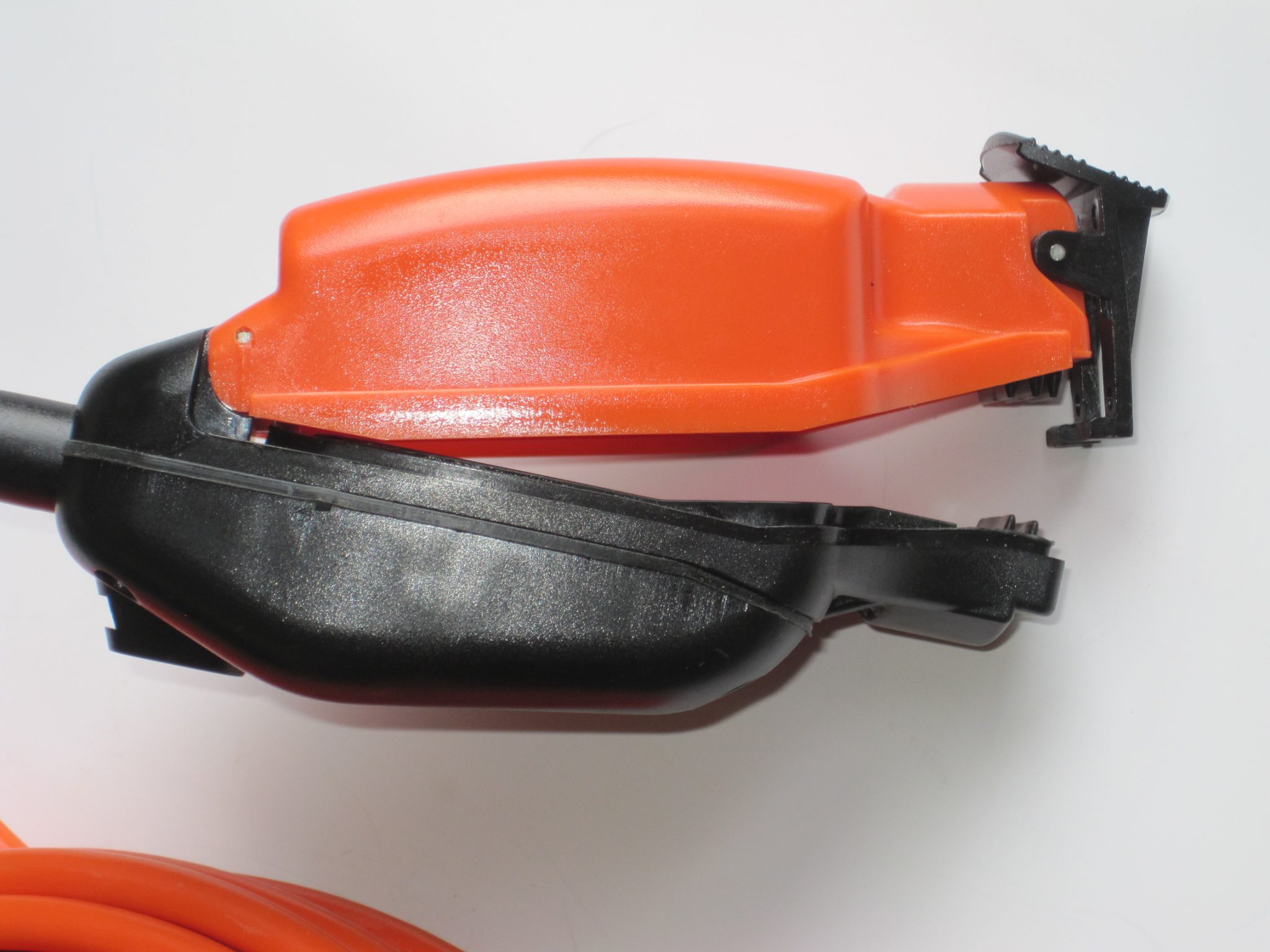 10m Waterproof Heavy Duty Extension Lead Leisure Heating